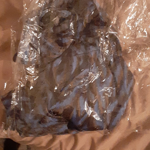 Ava Aiden blue zebra top - Picture 9 of 10